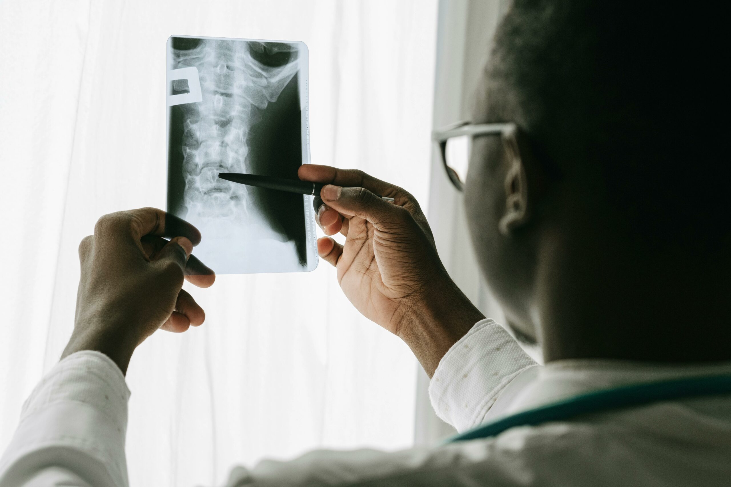 L'interruption de la prescription ne peut s'étendre d'une action à une autre que lorsque les deux actions, bien qu'ayant une cause distincte, tendent aux mêmes fins.