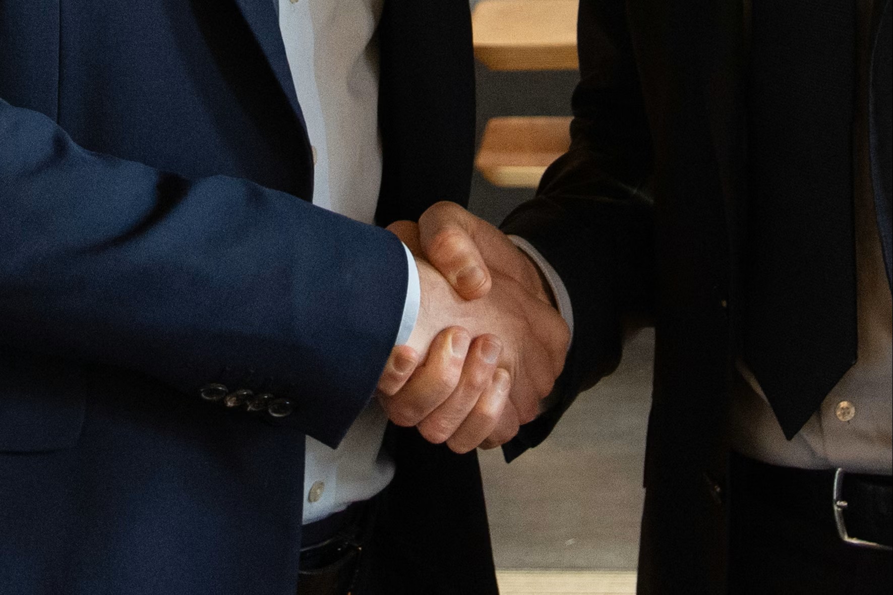 Aucune obligation de vérifier spontanément la régularité de la déchéance du terme d'un prêt prononcée par le prêteur